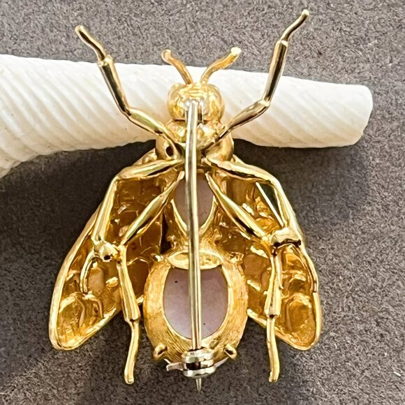 ✨Vintage 1950s Handmade 18K Gold Italian Bee Brooch | Lavender Jade & Ruby Eyes - Picture 7 of 13